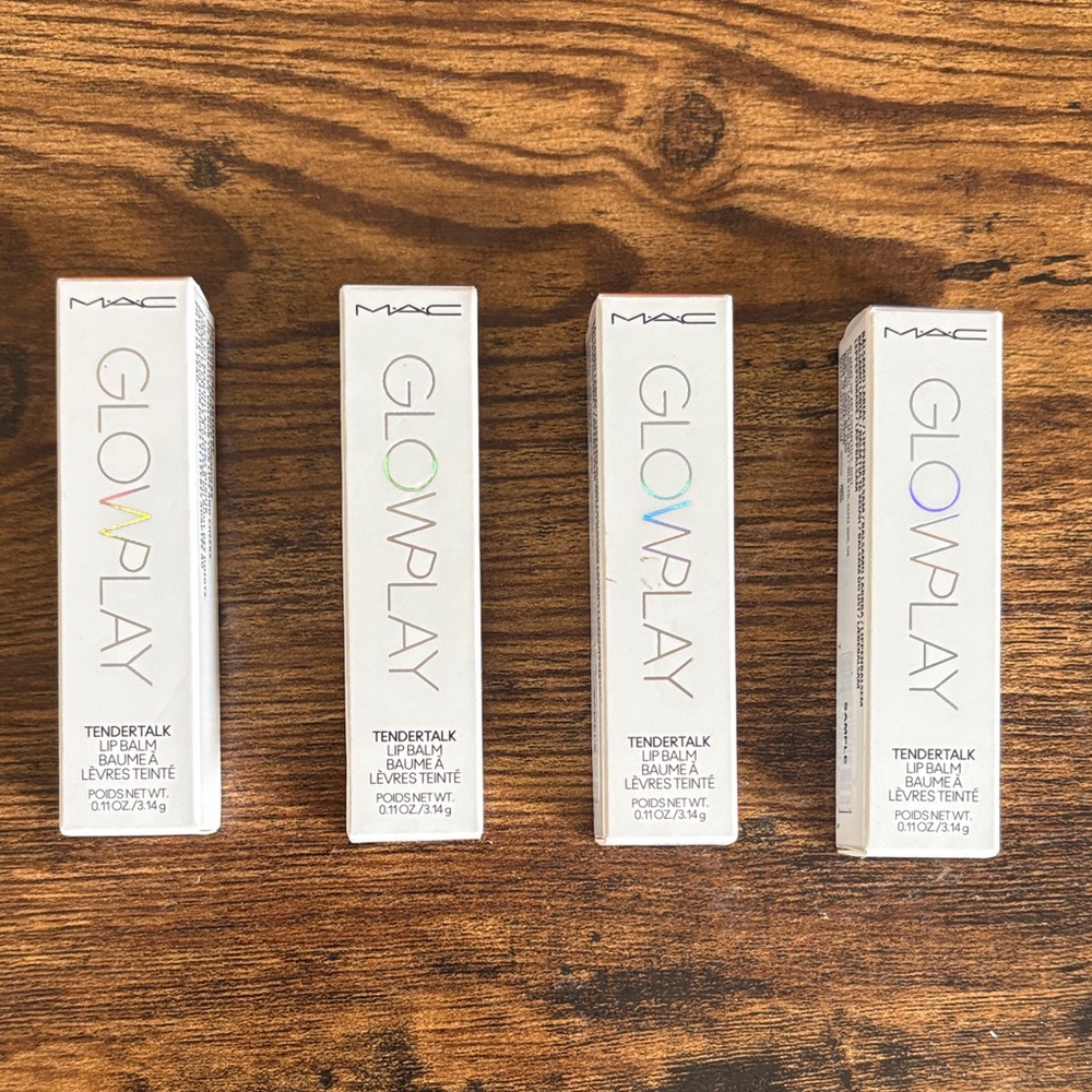 NIB- MAC Glowplay Tendertalk LOT– Sheer White Packaging